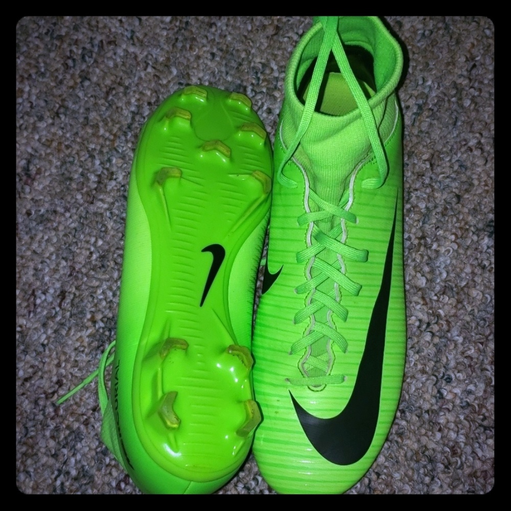 Men's Nike Soccer Cleats